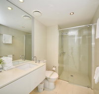 Deluxe Private Apartment in Surfers Paradise - Accommodation Redcliffe