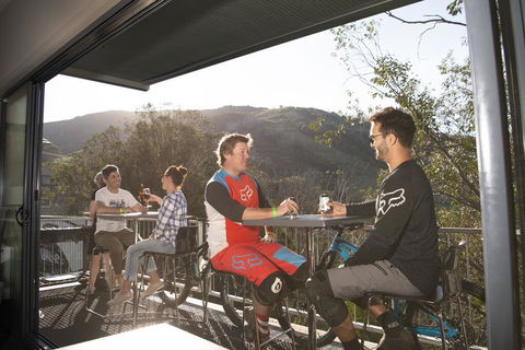 Diana Alpine Lodge - Accommodation Redcliffe 1