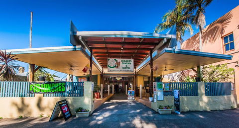 Diggers Tavern - Accommodation Redcliffe 0