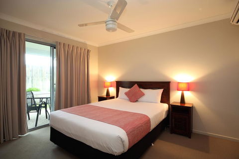 Direct Hotels - Villas On Rivergum - Accommodation Redcliffe 3