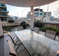 Dolphin Quay Apartment-1 Bedroom - Accommodation Redcliffe