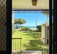 Dolphin View on South Esplanade - Accommodation Redcliffe
