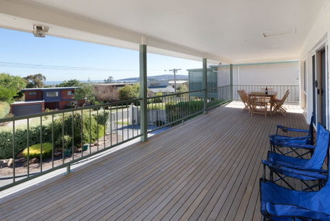 DROMANA BAY VIEWS - DROMANA - Accommodation Redcliffe 0