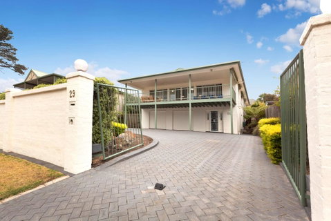 DROMANA BAY VIEWS - DROMANA - Accommodation Redcliffe 3