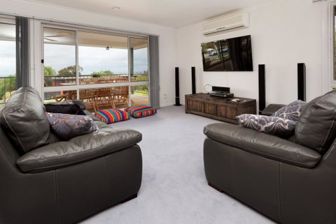 DROMANA BAY VIEWS - DROMANA - Accommodation Redcliffe 1