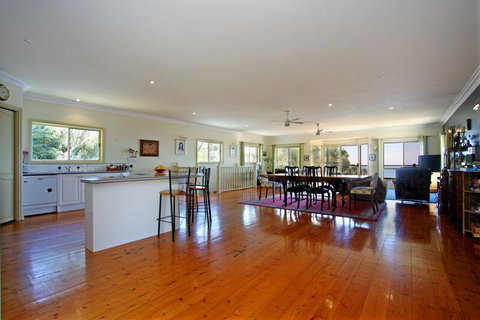 Dromana Dreaming - Accommodation Redcliffe 1
