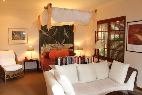 Dukis House - Accommodation Redcliffe 1