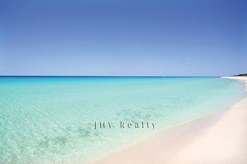 Eagle Vista - Accommodation Redcliffe 1