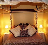 Eagle's View Bed  Breakfast - Accommodation Redcliffe