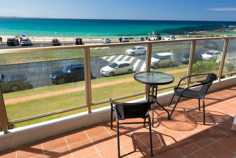 Ebbtide, Unit 07, 2-6 North Street - Accommodation Redcliffe 0