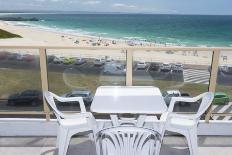 Ebbtide, Unit 17, 2-6 North Street - Accommodation Redcliffe 1