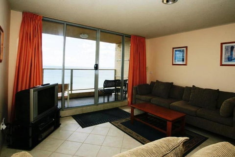 Ebbtide, Unit 29, 2-6 North Street - Accommodation Redcliffe 1