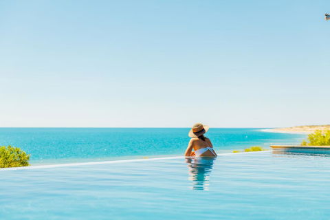 Eco Beach Resort - Accommodation Redcliffe 2
