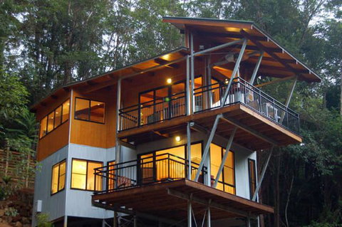 EcOasis - Accommodation Redcliffe 2