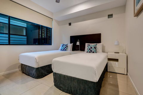 Edge Apartments - Accommodation Redcliffe 1