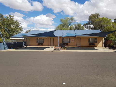 Edward Parry Motel And Apartments - Accommodation Redcliffe 2