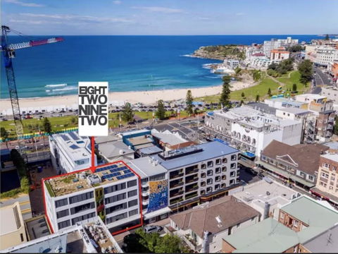 EIGHT TWO NINE TWO III: BONDI BEACH - Accommodation Redcliffe 0