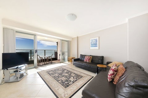 El Sandi, Unit 06, 14-18 North Street - Accommodation Redcliffe 2