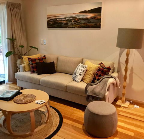 Ellensbrook Cottages - Accommodation Redcliffe 1