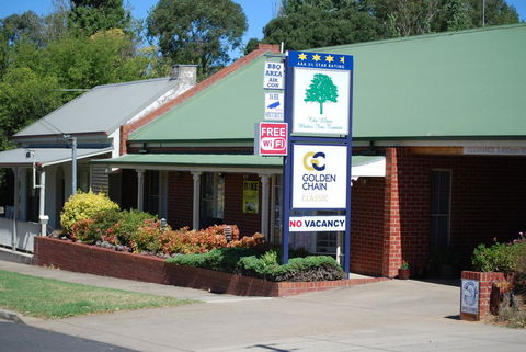 Elms Motor Inn - Accommodation Redcliffe 0