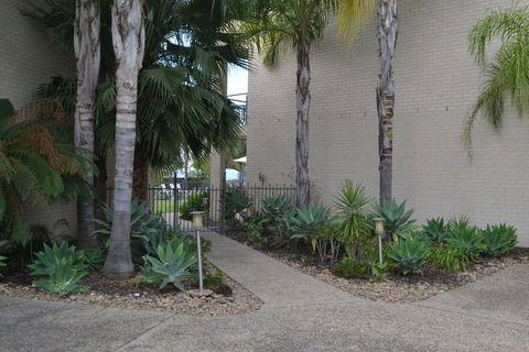 ELSINOR Townhouse 10 Mulwala - Accommodation Redcliffe 3