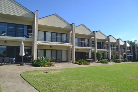 ELSINOR Townhouse 4 Mulwala - Accommodation Redcliffe 0
