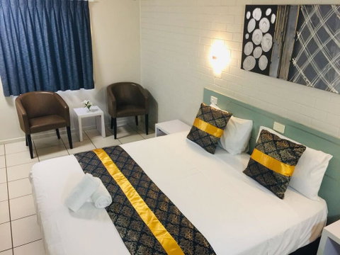 Emerald Highlands Motel - Accommodation Redcliffe 3