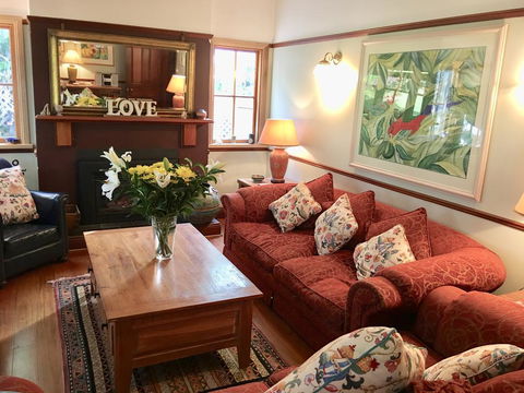 Endellion - Accommodation Redcliffe 2