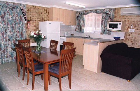 Esperance Seafront Holiday Units - Accommodation Redcliffe 2