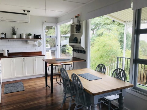 Estuary Cottage, Mandurah, Dawesville - Accommodation Redcliffe 2