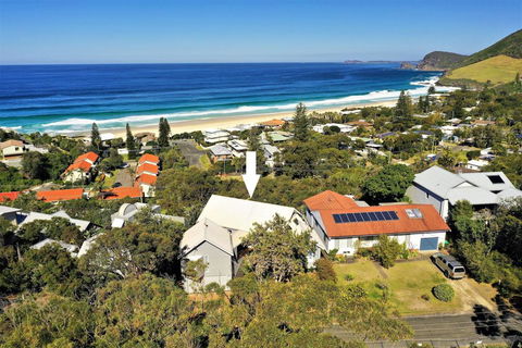 EUREKA - Accommodation Redcliffe 0