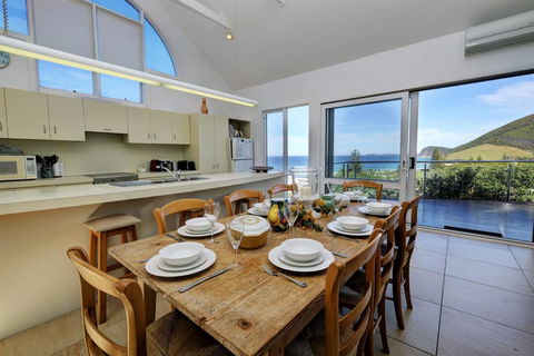 EUREKA - Accommodation Redcliffe 3