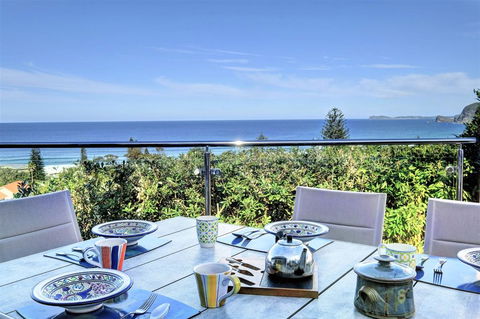EUREKA - Accommodation Redcliffe 2