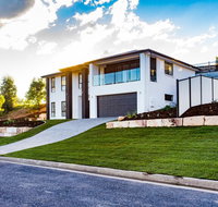 Executive Home Accomodation - Accommodation Redcliffe