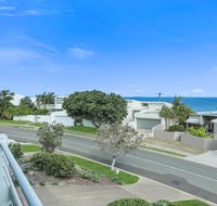 Expansive Ocean Views Sunrise Beach - Accommodation Redcliffe