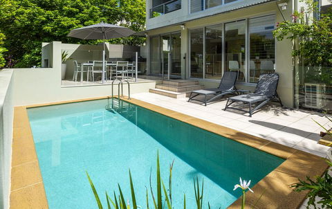 Fabulous 3 Bedroom Noosa Townhouse - Accommodation Redcliffe 3