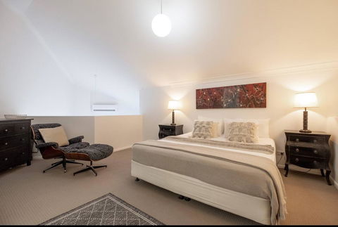 Fabulous Kangaroo Point 3 Bedroom Apartment - Accommodation Redcliffe 0