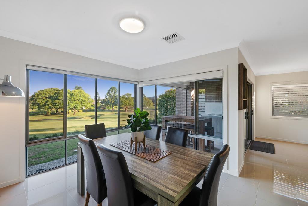 Forest Lake QLD Accommodation Redcliffe