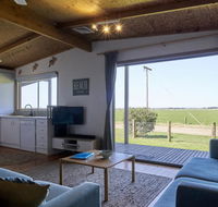Far View - Accommodation Redcliffe