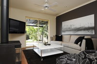 Book Burnside Accommodation Vacations Accommodation Redcliffe Accommodation Redcliffe