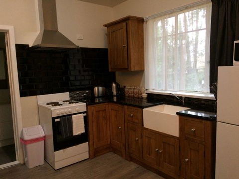 Fell Estate Cottages - Accommodation Redcliffe 1