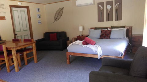Fernleigh Accommodation - Accommodation Redcliffe 3
