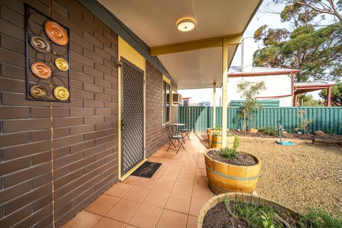 Flinders Ranges Bed And Breakfast - Accommodation Redcliffe 2