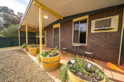 Flinders Ranges Bed And Breakfast - Accommodation Redcliffe 0