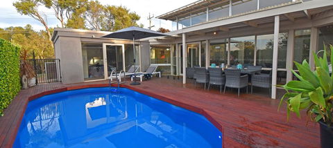 FLORENCE HOUSE Sundrenched Luxury With Pool & Deck - Accommodation Redcliffe 0