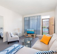 Forster Holiday Lodge 4 - Central location - Accommodation Redcliffe