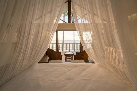 Frangipani Beach House - Newell Beach - Accommodation Redcliffe 1