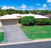 Frangipani Hideaway - Accommodation Redcliffe