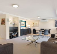 Garden Apartment  Forster Tower - Accommodation Redcliffe