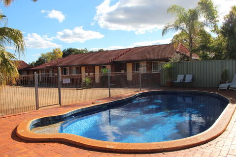Gateway Motor Inn - Accommodation Redcliffe 1